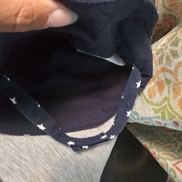 Bucket hat - Picture 5 of 6